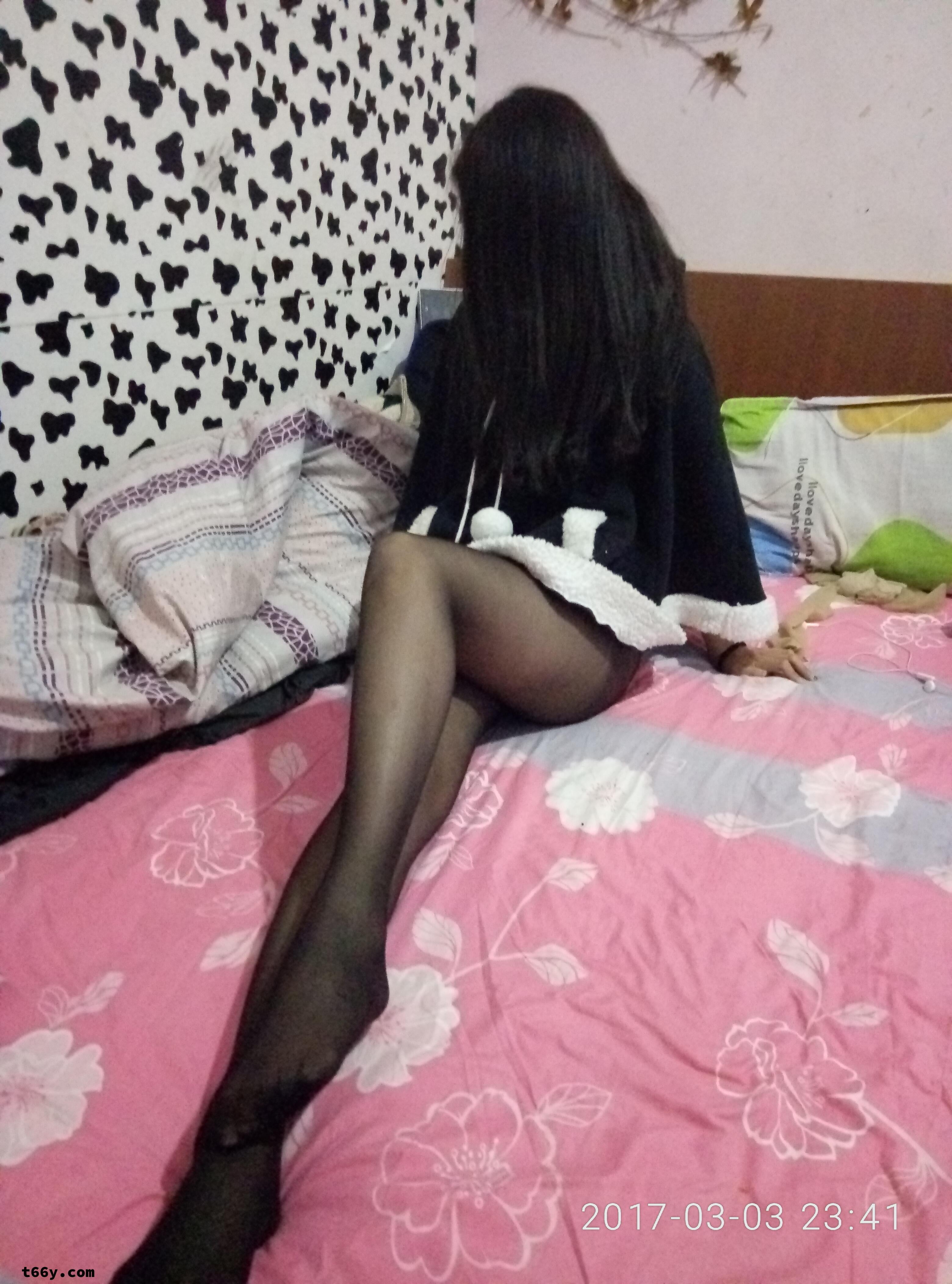 让我念念不忘的淫荡女友-回忆录-3-[69p+2v]